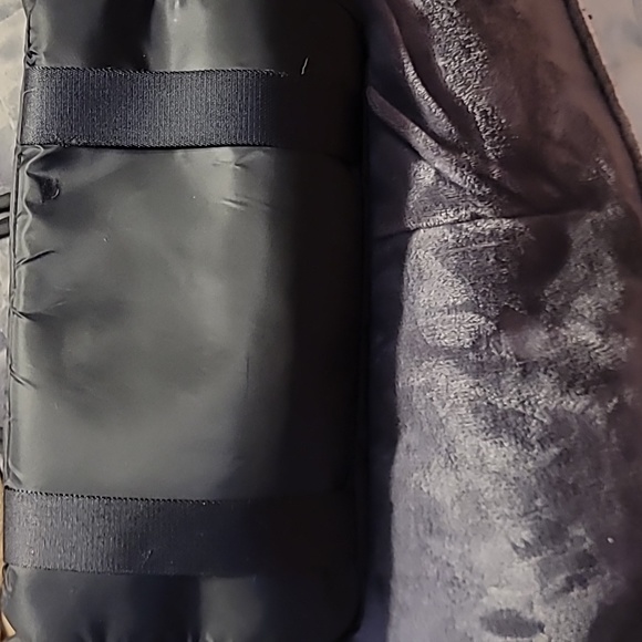 Lululemon Go Lightly Duffel | Midnight black - Picture 12 of 12